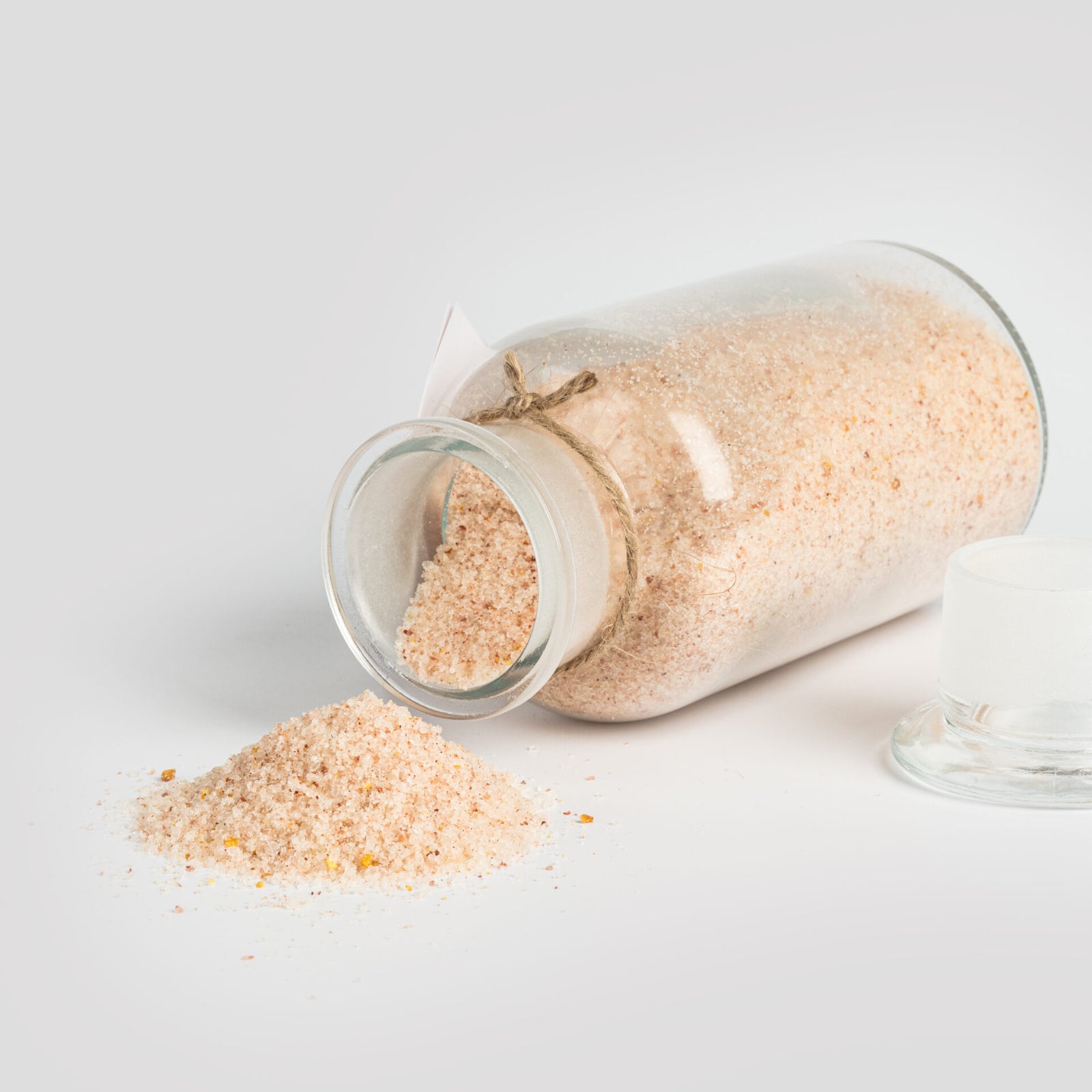 Invigorating Bath & Foot Salts image 1